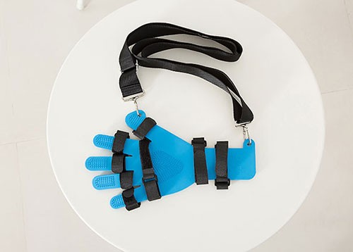 ���z���{��ָ��